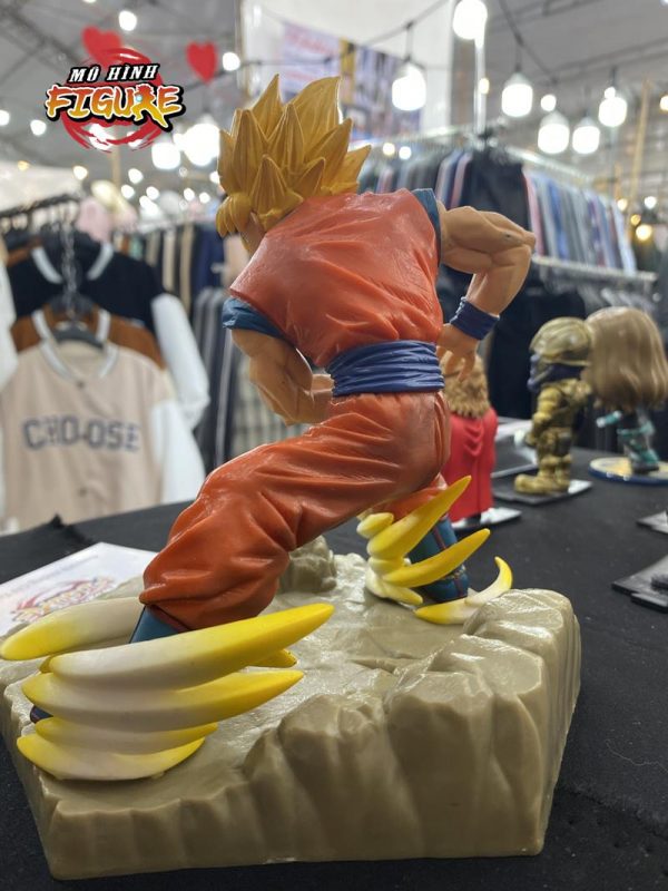 Mô Hình Goku Super Saiyan Cao 15cm 2