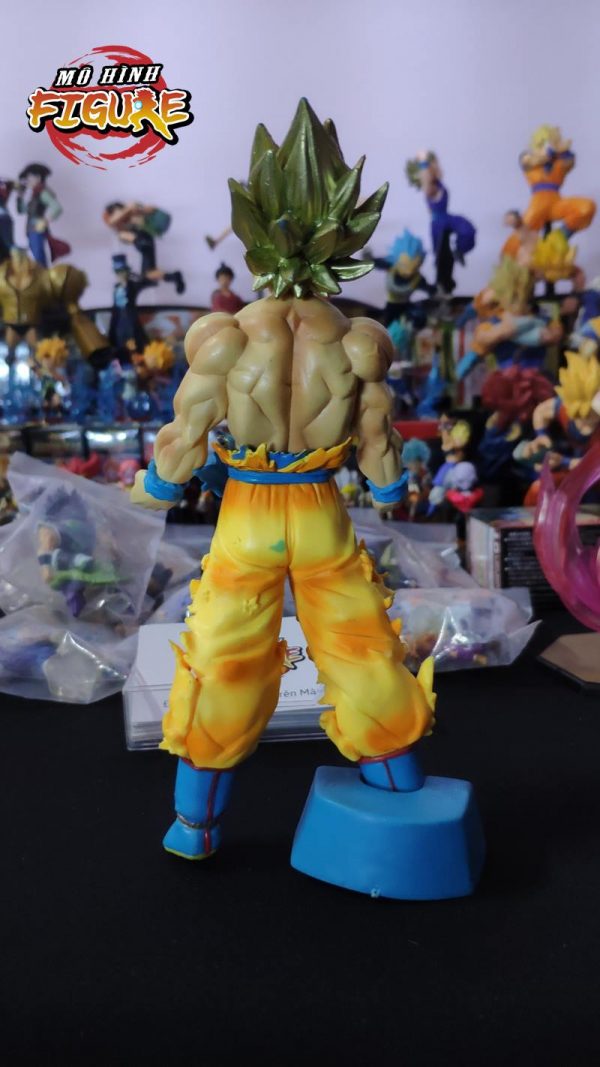 Mô Hình Goku Super Saiyan Quần Áo Rách Rưới Cao 15cm 3